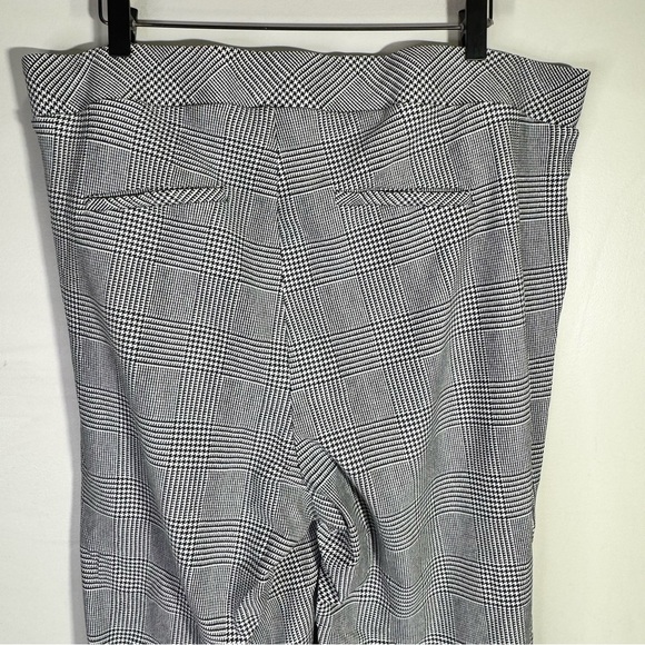Torrid Houndstooth Leggings Size 2x - Picture 8 of 12